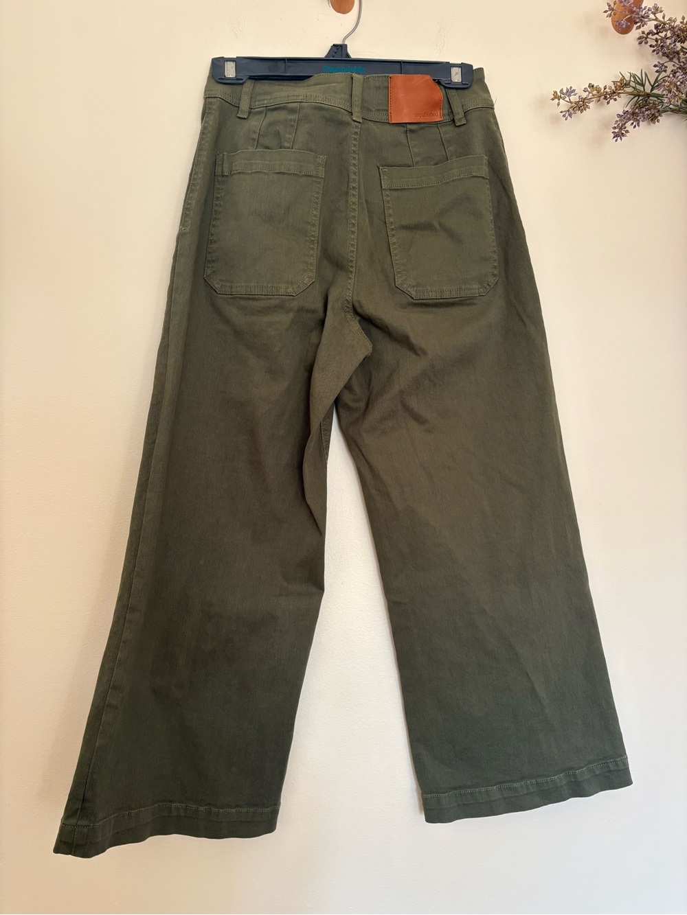 Unpublished Gemma Olive High rise Wide Leg Crop Jeans 27- $115 - Picture 5 of 6